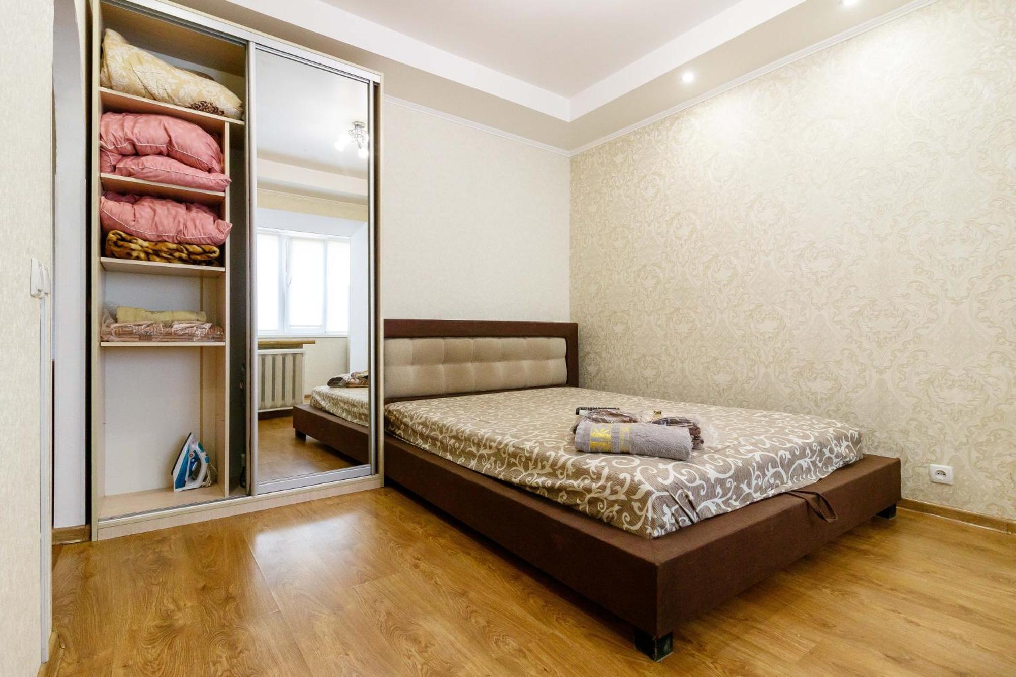 Kvartirkoff Na Polku Azov 32B Kyiv Exterior photo